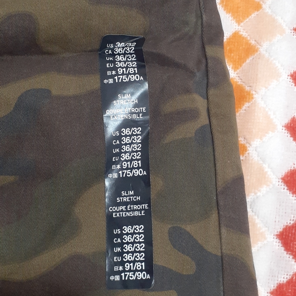 Jeans - Picture 3 of 3